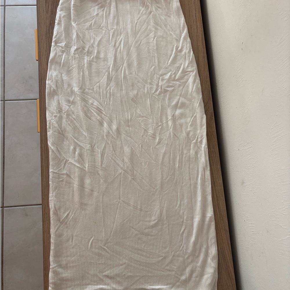 Skatie Cream Pencil Skirt
